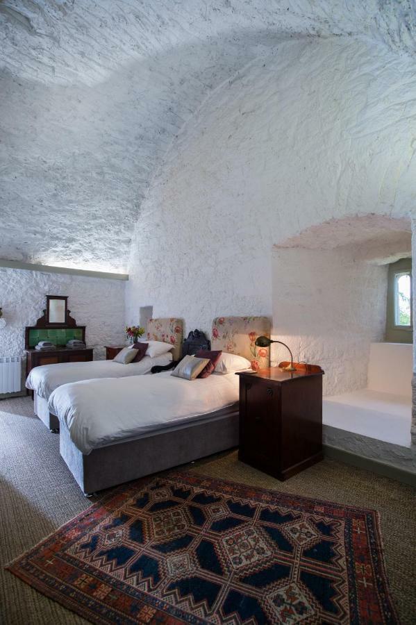 Ross Castle B&B Oldcastle Bagian luar foto